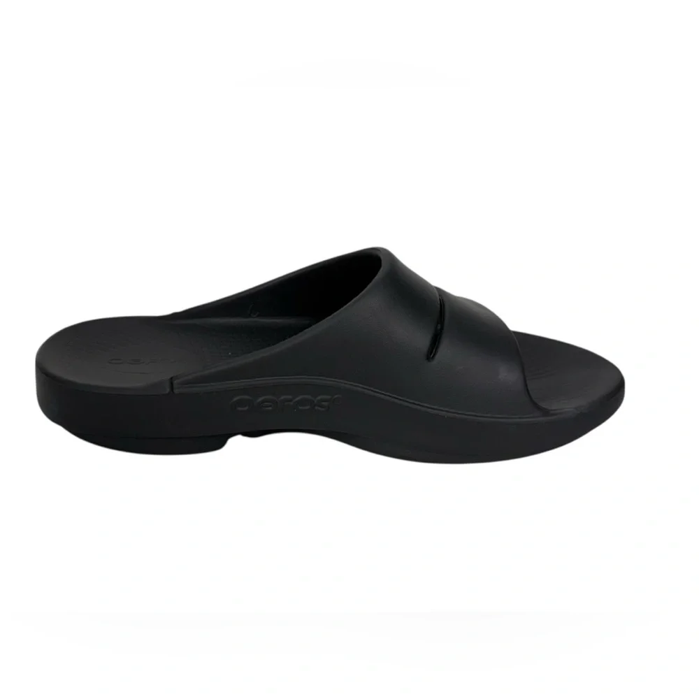OOFOS OOahh Slides Womens US 9 Mens US 7 Recovery Footwear Sandals Black